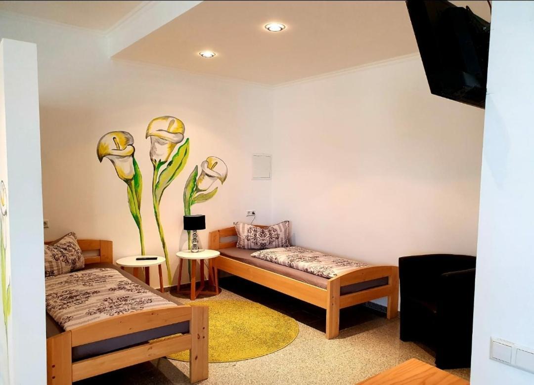 Gästeappartements Bierfässl Sinsheim Extérieur photo